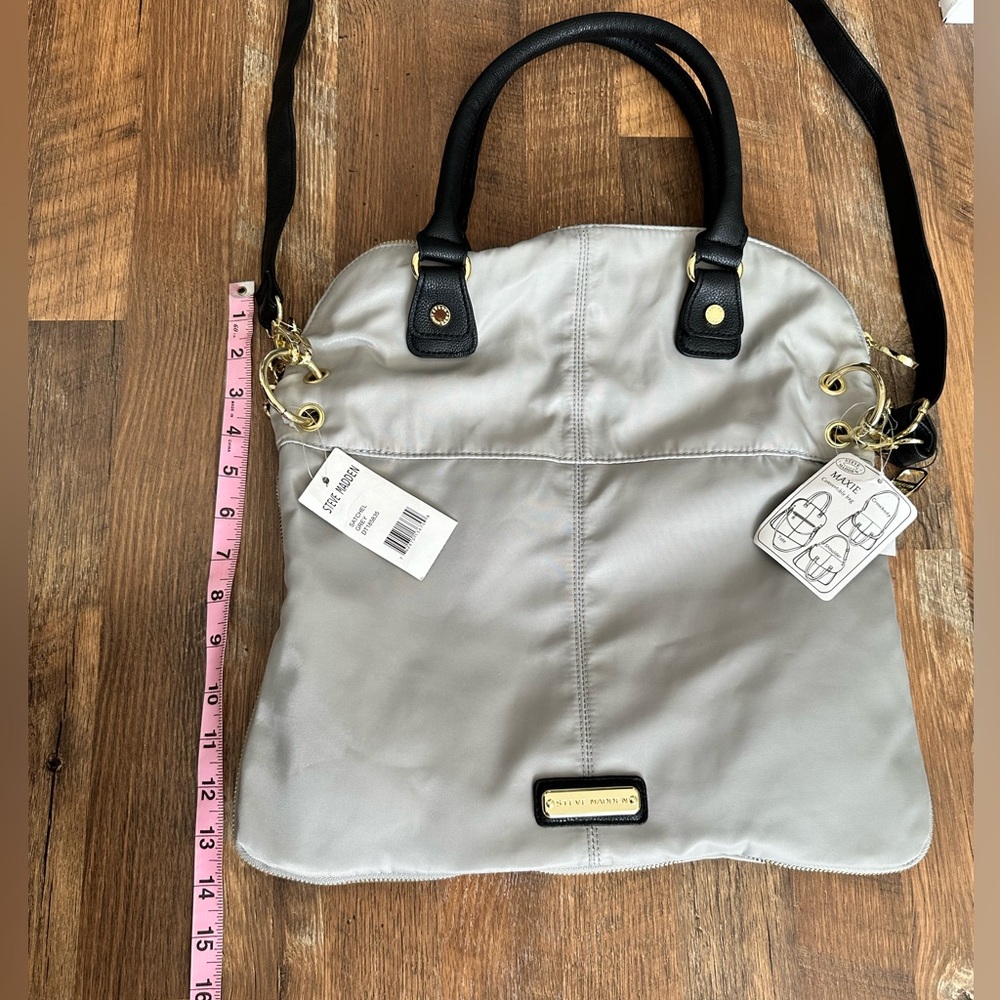 NWT* Steve Madden Grey Satchel with side zipper detail - Picture 8 of 9